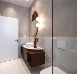 5 bedroom villa with indoor and outdoor pool in Chania town, sleeps 10